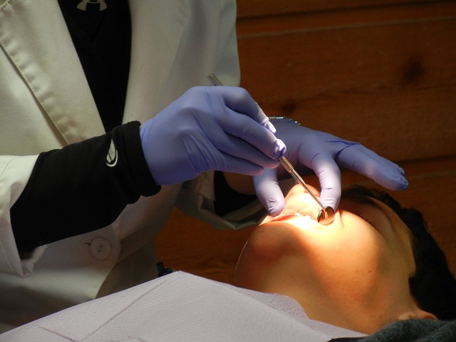 Zatoki szczękowe – jak leczyć zębopochodne zapalenie zatok