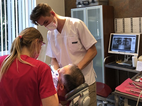 Leczenie zębów pod narkozą Szczecin Apolonia Dental